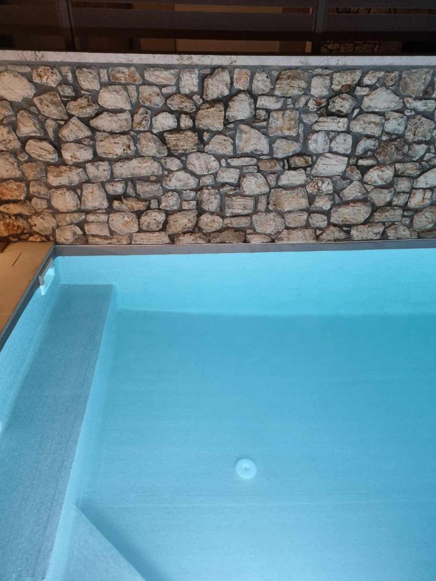Lydia'S Inn 2 With Private Pool Melíssion Eksteriør bilde